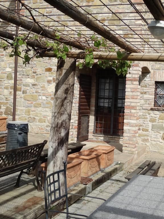 파시냐노술트라시메노 Casale Poggio Colpiccione 아파트 외부 사진